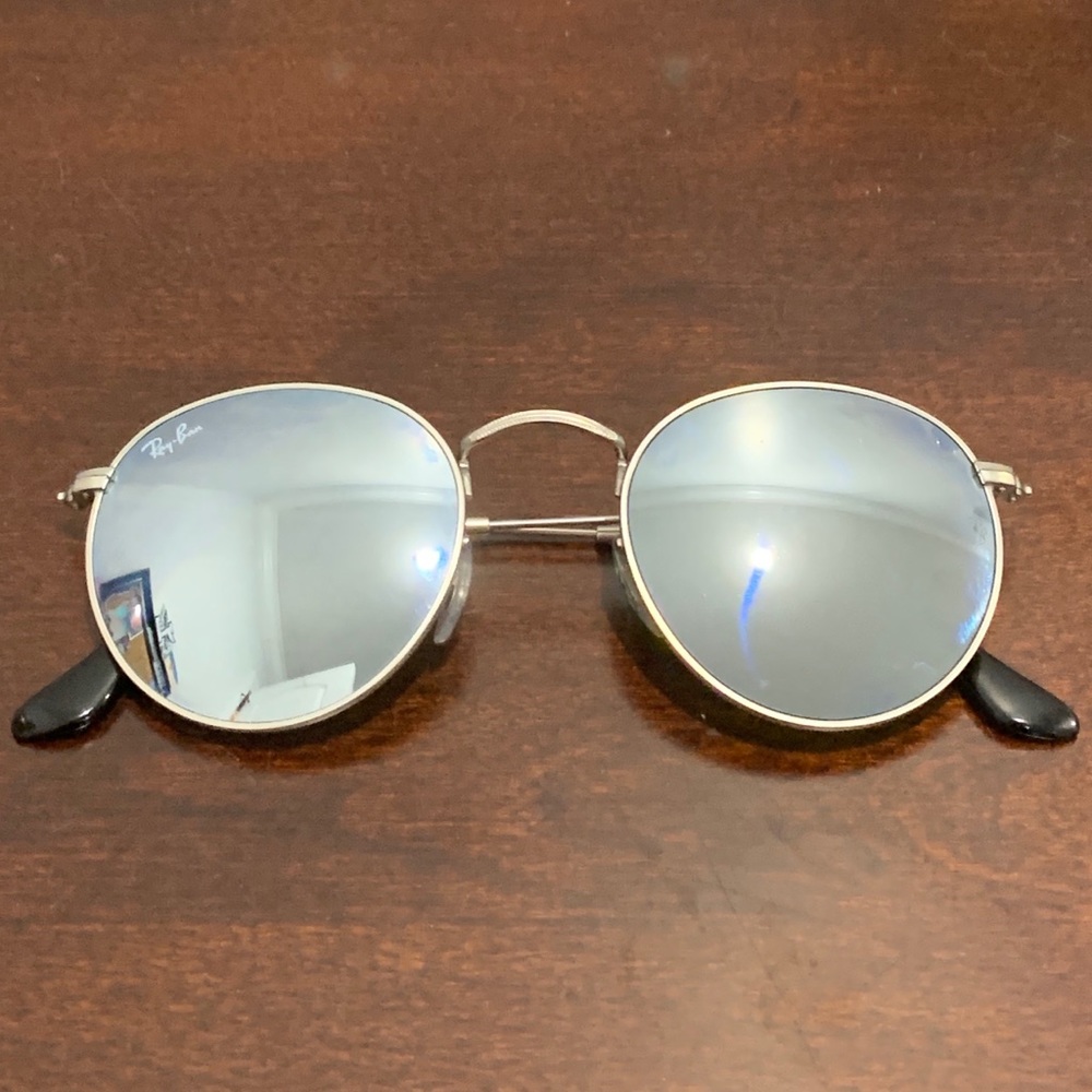 RAYBAN nwot silver mirror/flash sunglasses
